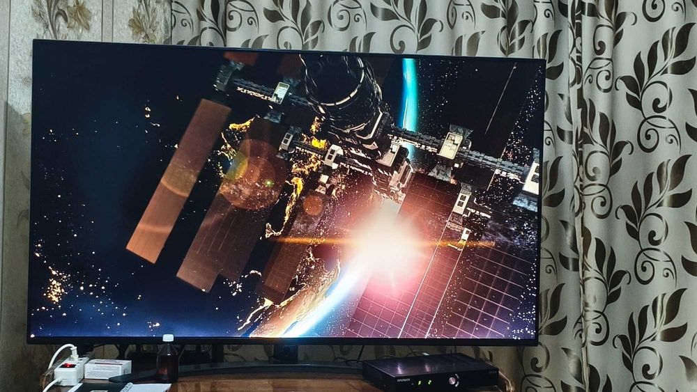 Телевизор 55 диагональ LG