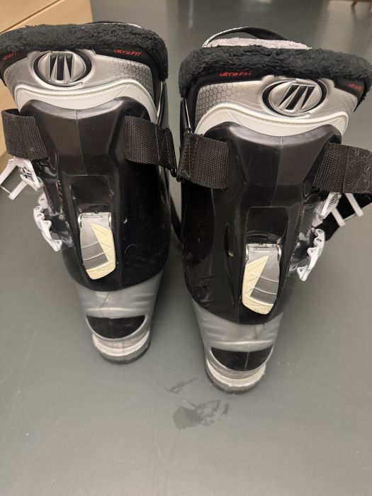 Ски обувки Tecnica + 8