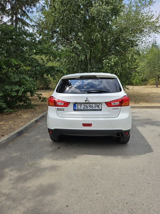 Мицубиши asx 2015г 150 к.с.