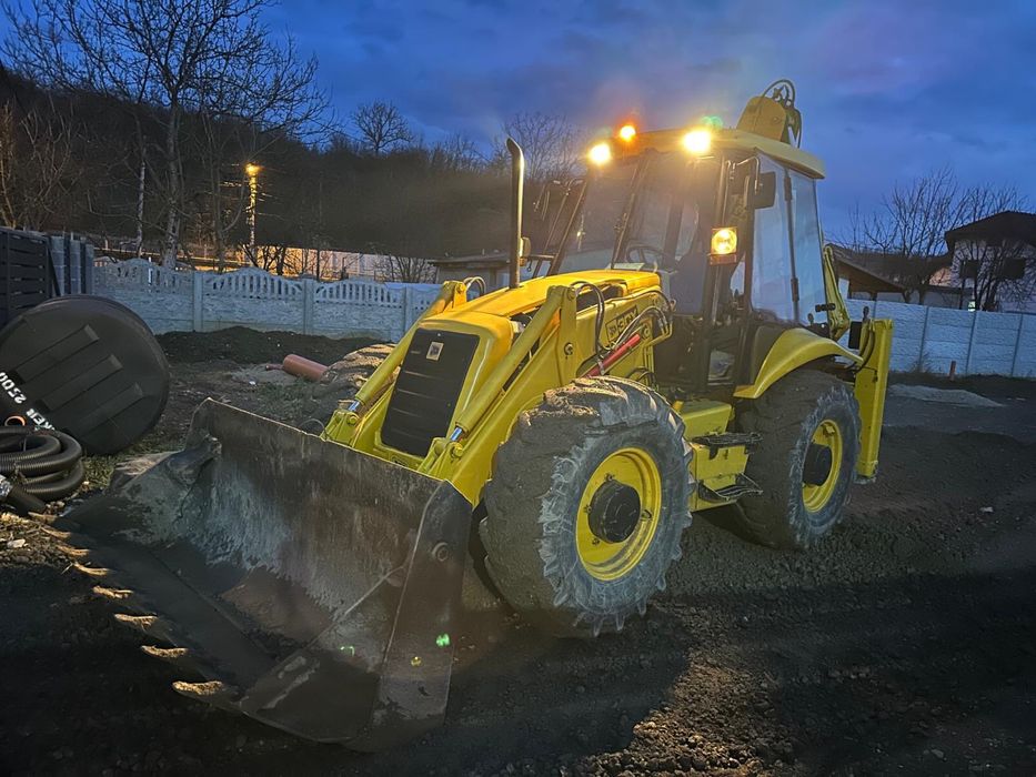 Buldoexcavator JCB 3CX * An 2002