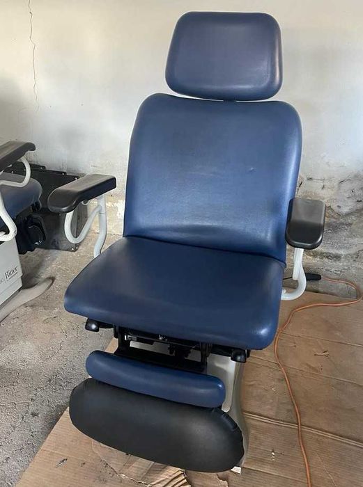 Scaun chirurgie/proceduri medicale-cosmetice/masa de op Ritter Midmark