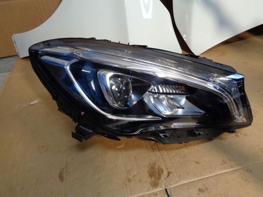 Mercedes w117 Cla facelift capota aripa bara far stanga dreapta trager