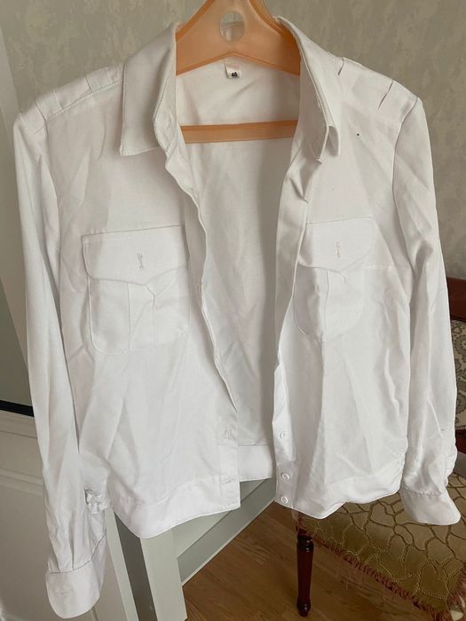 Продам форму полицейскую