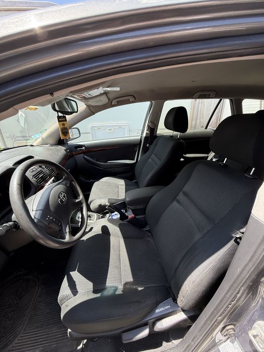 TOYOTA Avensis 2005 — imagine 3