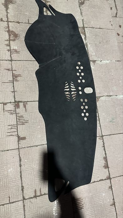 Накидка на панель приборов