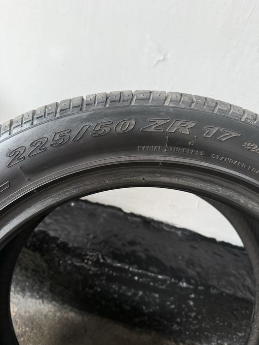 Продам летнюю резину PIRELLI 225/50 17