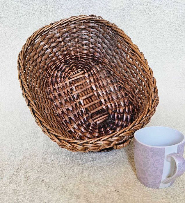 Корзинки из натуральной лозы.