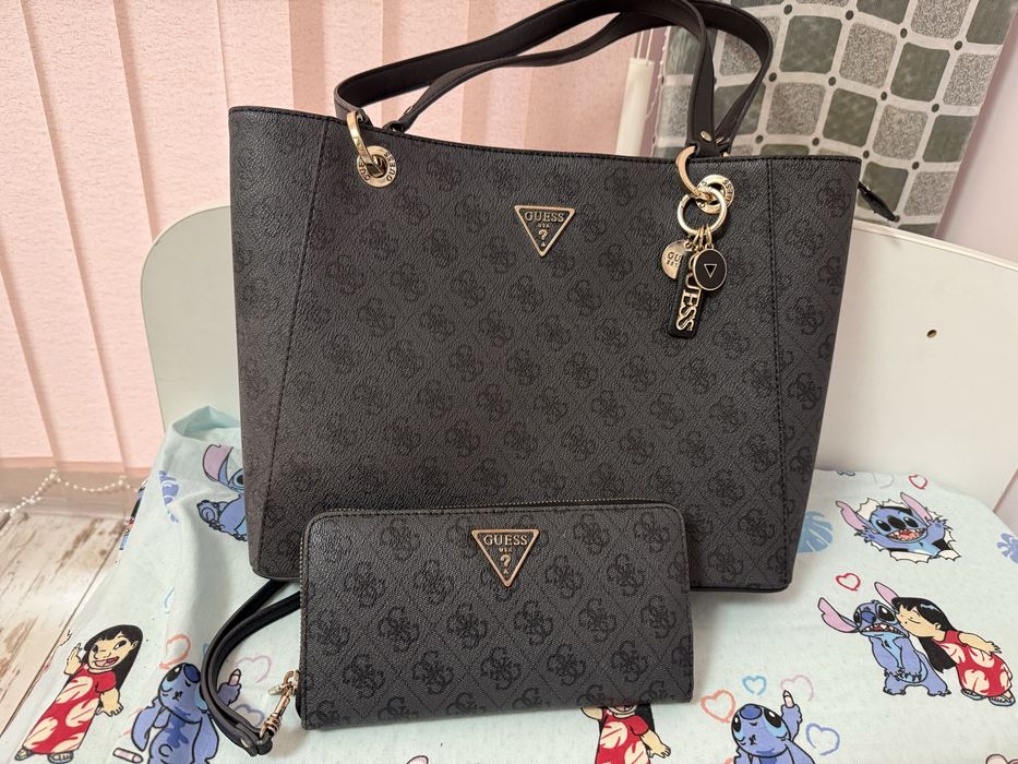Дамска чанта  и портмоне guess