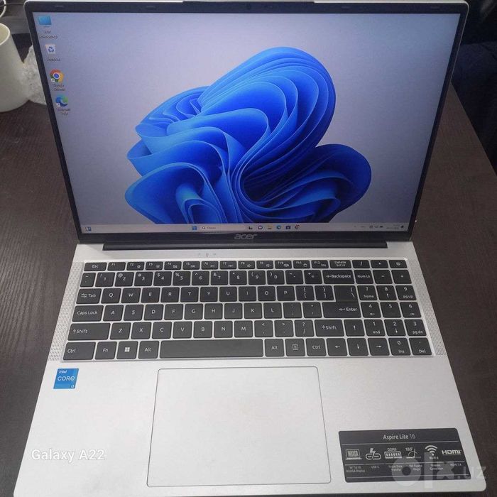Acer noutbok sotiladi pul zarur
