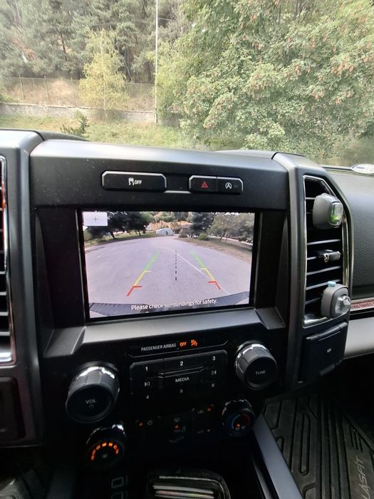 Продавам Ford F-150 2020