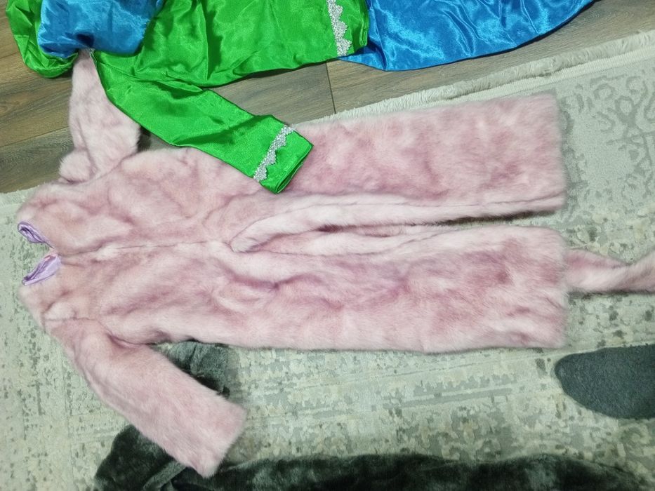 Продам новогоднее костюмы