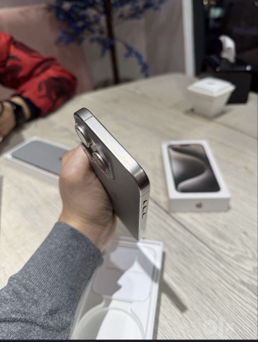 Iphone 15 pro max idel