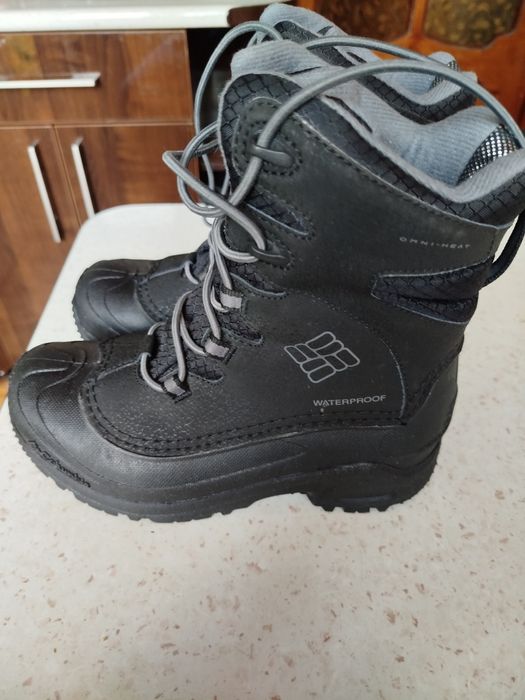 Зимние ботинки Columbia 35 размер ,привозные