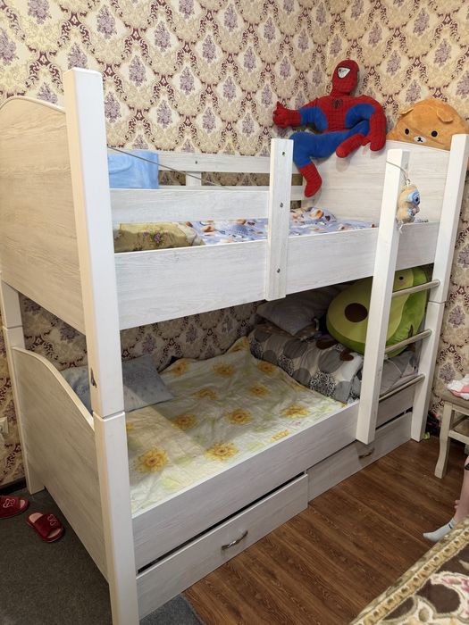 Пролается Двухярусная кровать