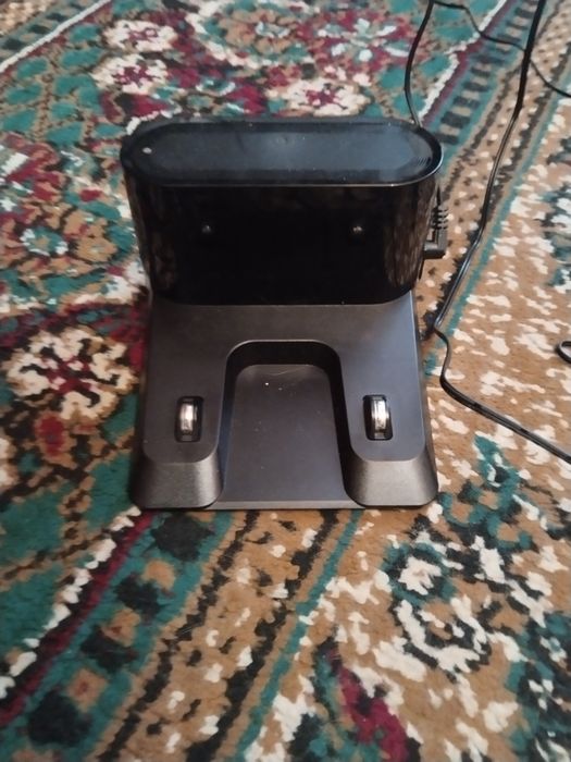 Продам робот пылесос