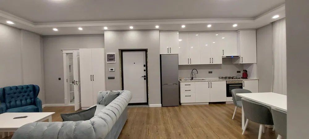 Сдается 3-комн квартира с Дизайнерским ремонтом на Саракульке