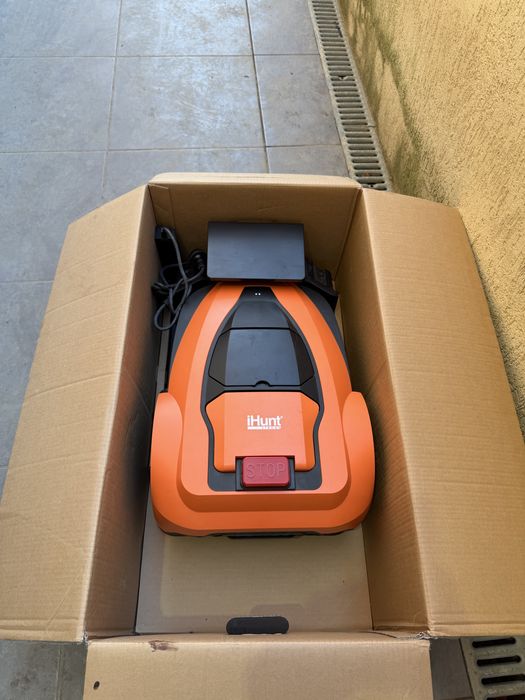 robot de tuns gazonul iHunt RoboMower APP 2500m2 PRO
