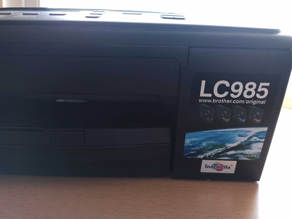 Принтер, скенер и копир Brother DCPJ140W