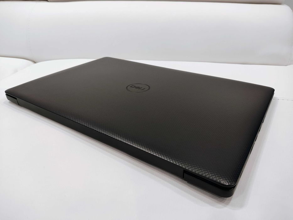 Laptop DELL 16" nou, intel core-i7- 10510, video  dedicat, ram 16 gb