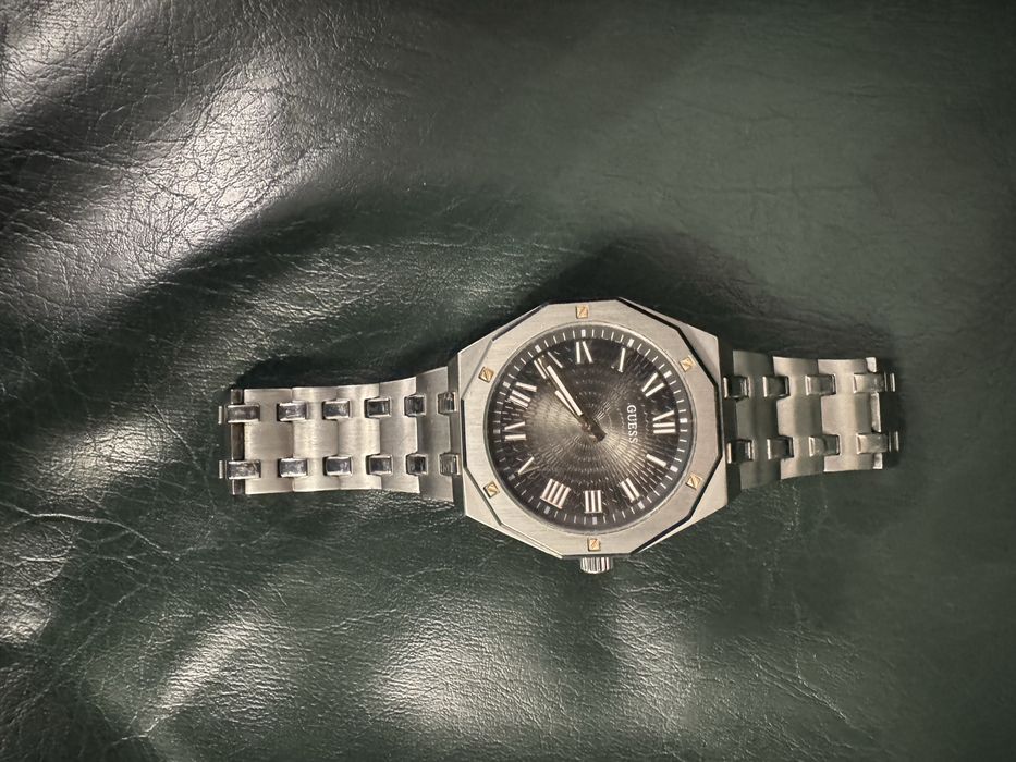 Vand ceas GUESS GW0575G1