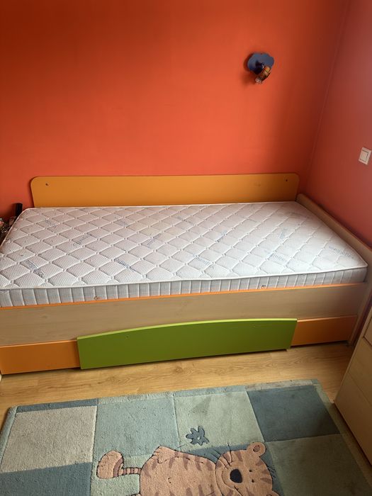 Детски Легла и Гардероб