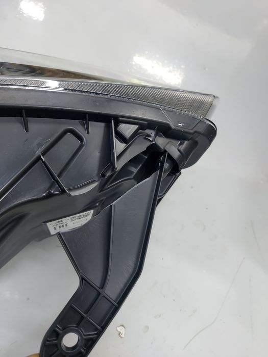 Фара левая Веста FL