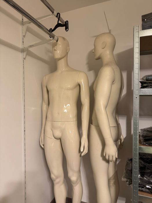 Manechin vitrină 190 cm, cu mâini, picior și trunchi detașabile
