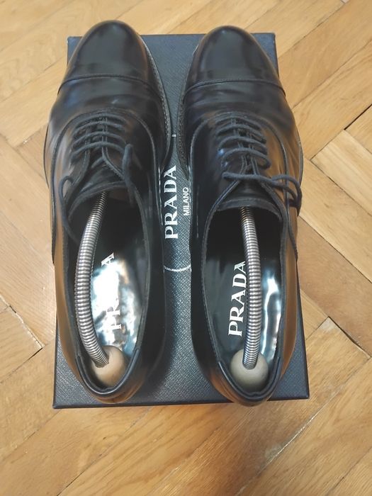 Pantofi Prada Milano