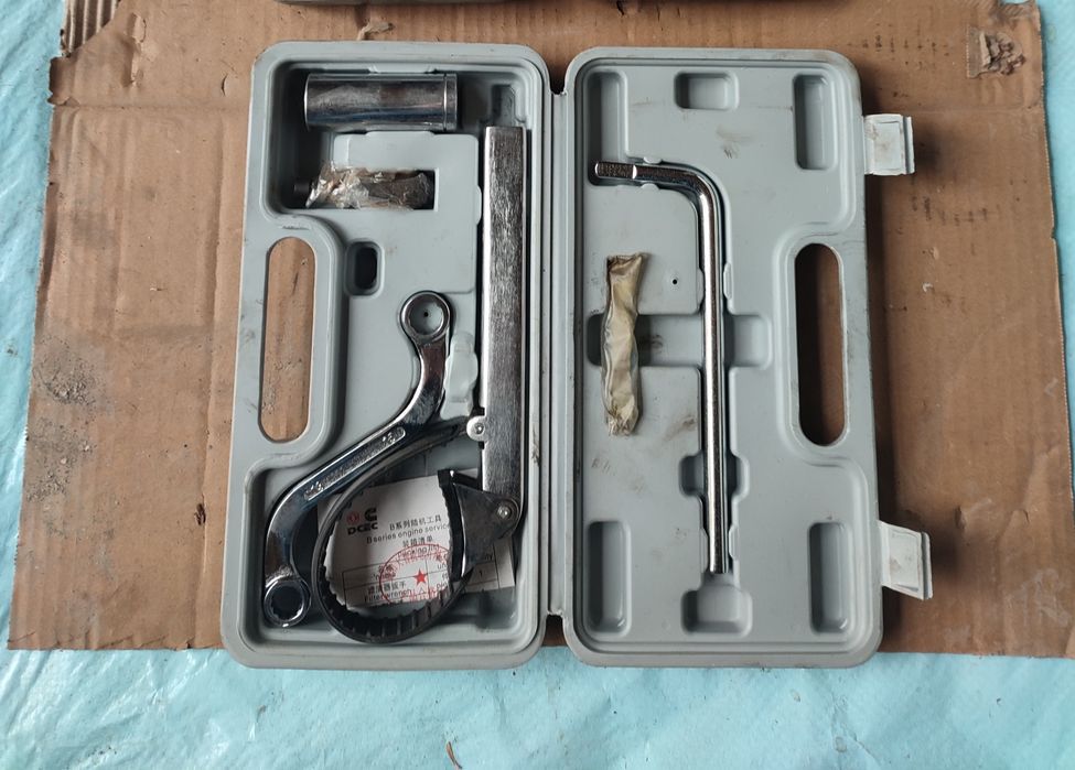 Набор для обслуживания и ремонта двигателя. Новый