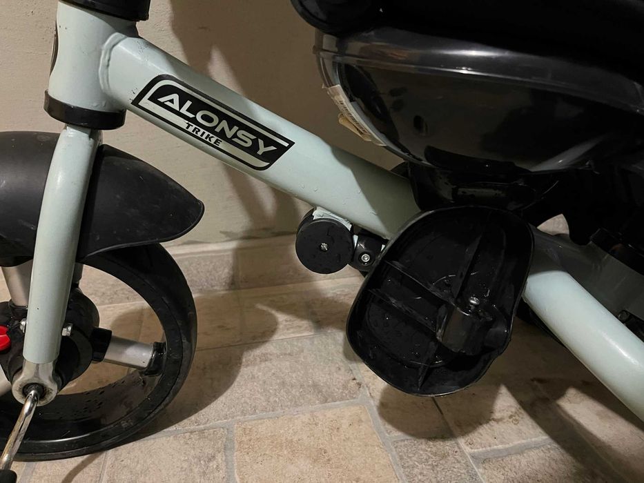 Триколка за дете Makani Alonsy Mint Camouflage