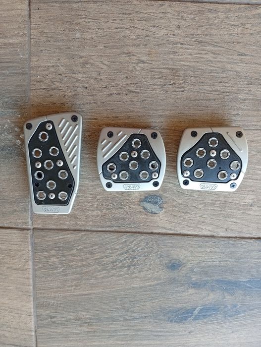 Set pedale din aluminiu