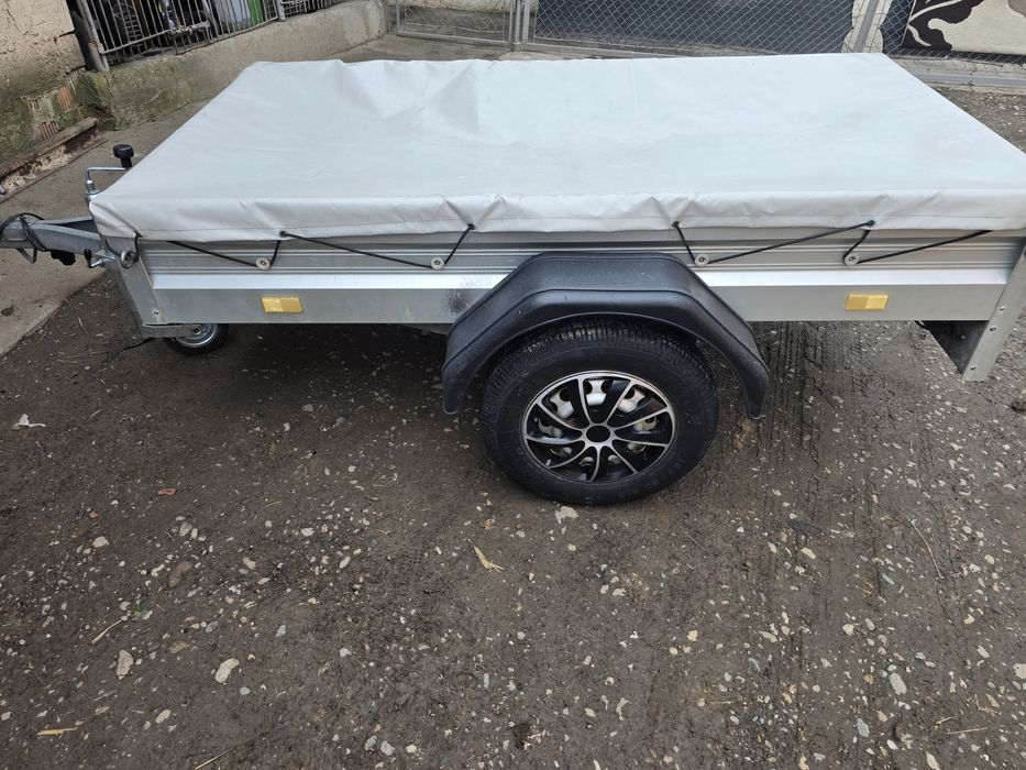 Remorcă auto 750 kg