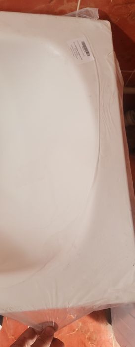 Продам ванну новую