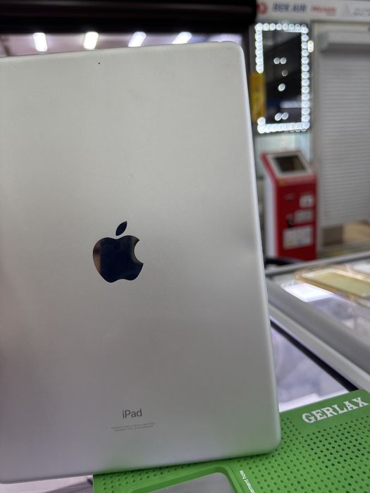 Продам ipad 9 поколение