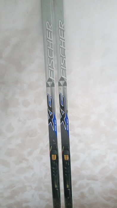 Лыжи беговые пластиковые