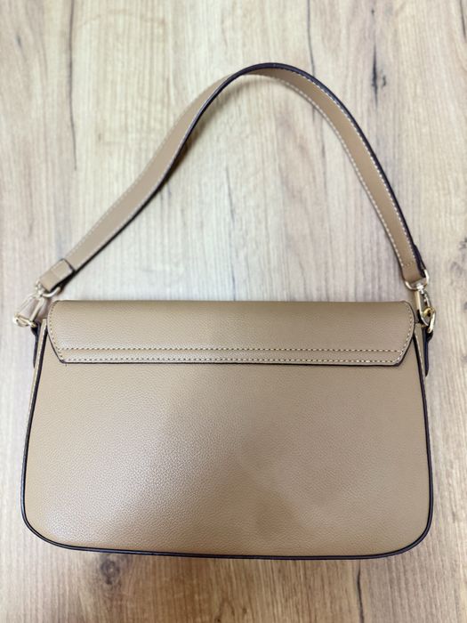 Кафява чанта, без дълга дръжка