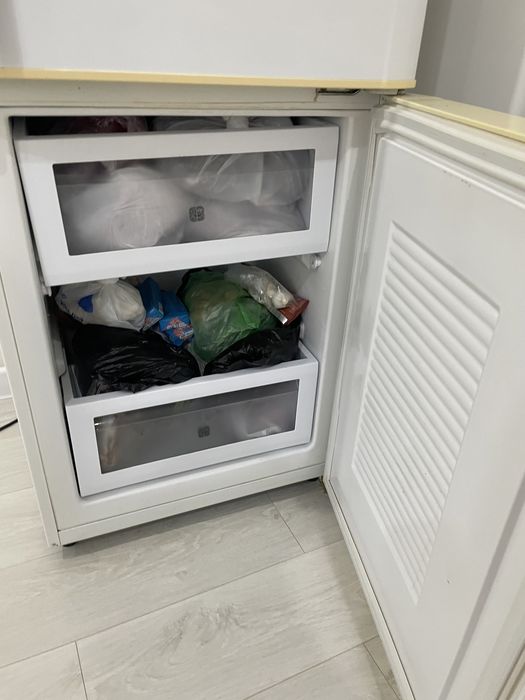 холодильник Samsung