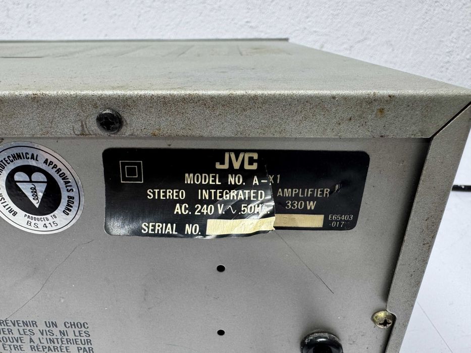Стерео интегриран усилвател - JVC A-X1