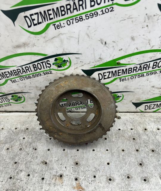 Fulie pompa injectie  038 130 111 B Volkswagen VW Beetle a 2-a genera