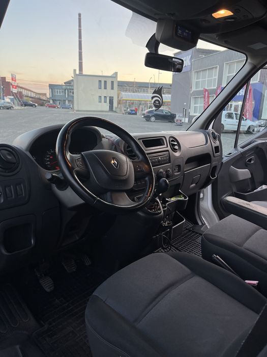 Renault Master 2.3 DCI  8+1 locuri 11.900€