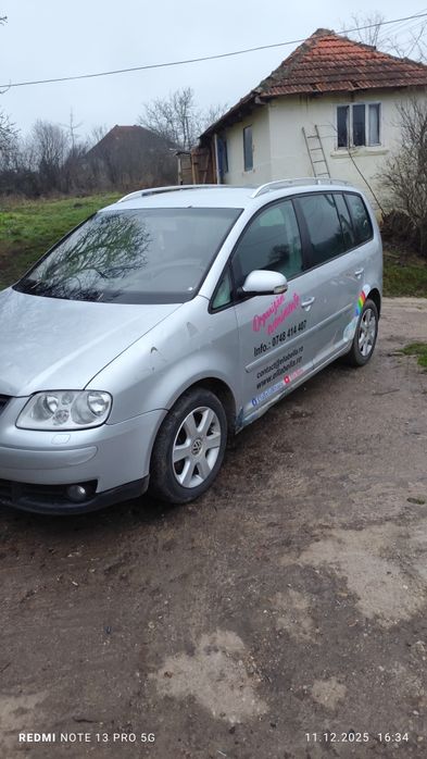 Vând touran 1,9 dizel an 2006