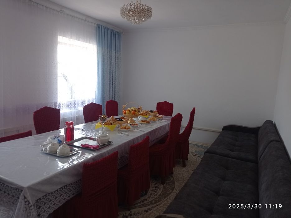 Үй сатылады. Дом продается