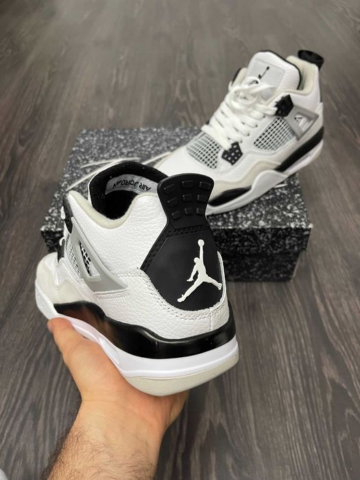 Adidasi JORDAN 4 Retro Military Black - Produs NOU PREMIUM din Piele