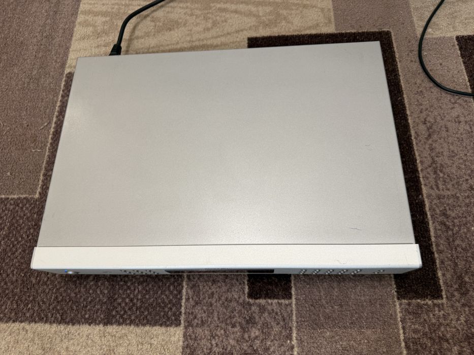 Rotel RT-06 Качествен тунер