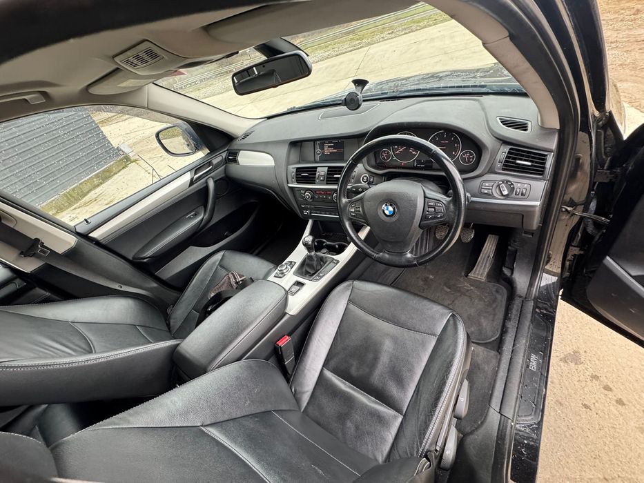 Bara spate haion usa fata spate stanga dreapta aripa stop trager bmw x3 f25 2012 2.0 diesel 184 cai cutie viteze manuala culoare negru
