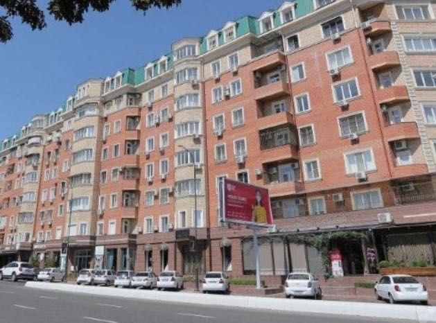 Ойбек Аренда ж Гостиница "Россия" 4/2/8 Аренда Шикарная квартира