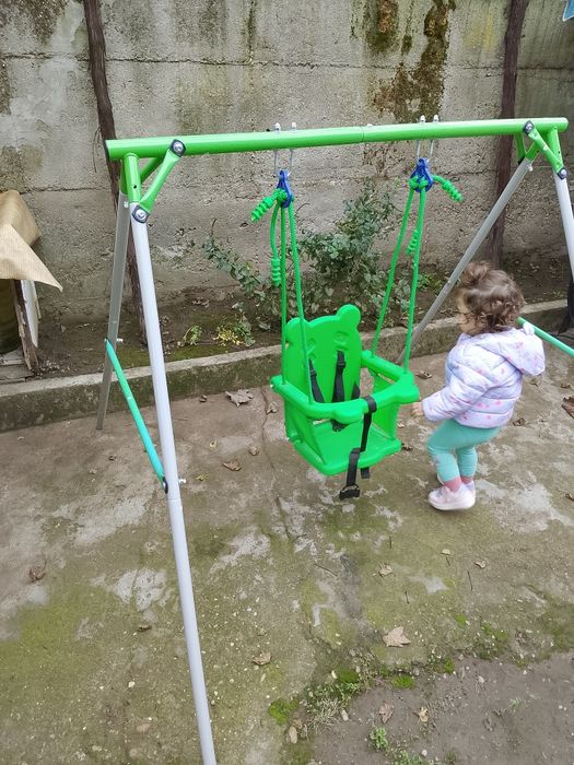Детска люлка със стойка