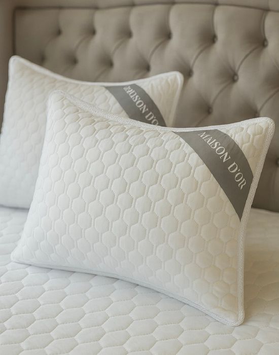 Yostiq yastiq pat yostiq