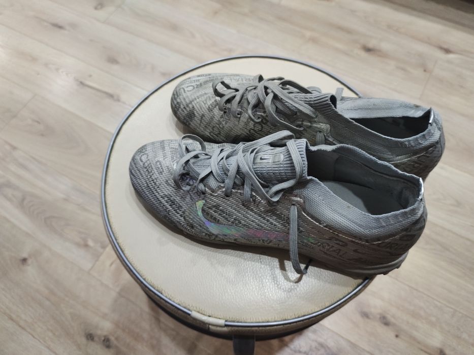 Сороконожки Air zoom