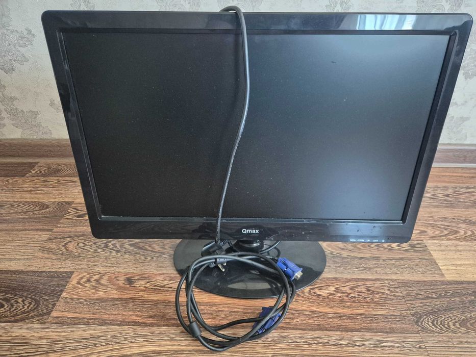 Монитор Qmax 21.5 LED